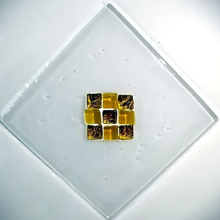 Gr